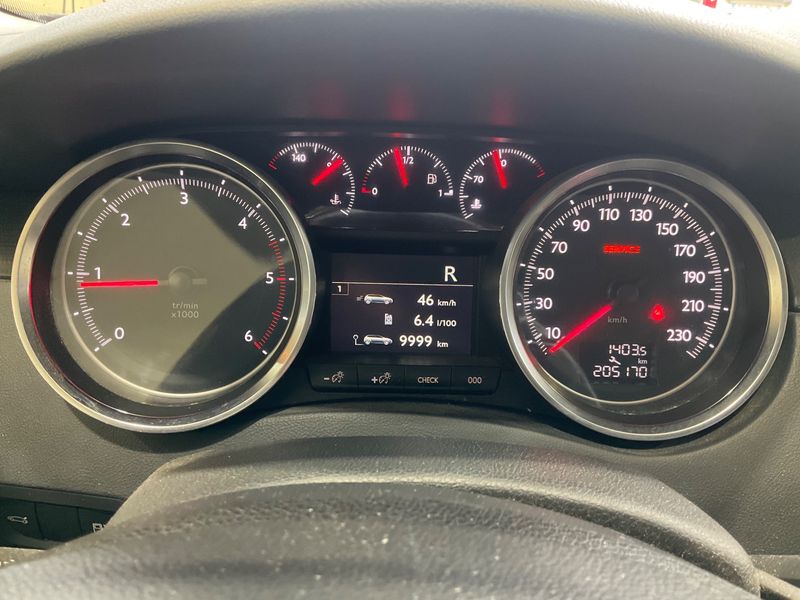 Peugeot 508 2.0 Blue-HDi Féline 2015 – снимка 19