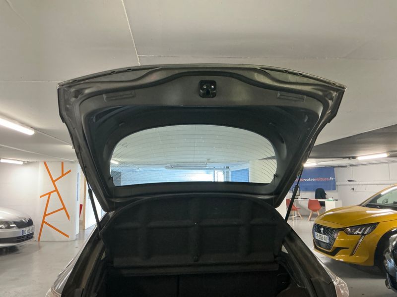 Honda Civic 2.2 CTDI Virtuose 2010 – снимка на щета