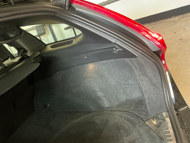 Volvo V60 2.0 D5 Momentum 2015 – снимка 24