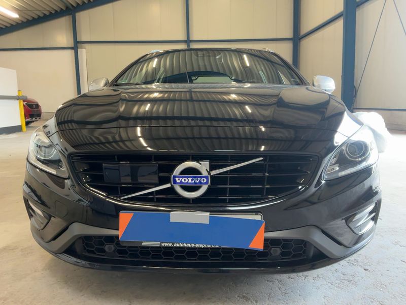 Volvo V60 2.0 D5 Momentum 2015 – снимка 14