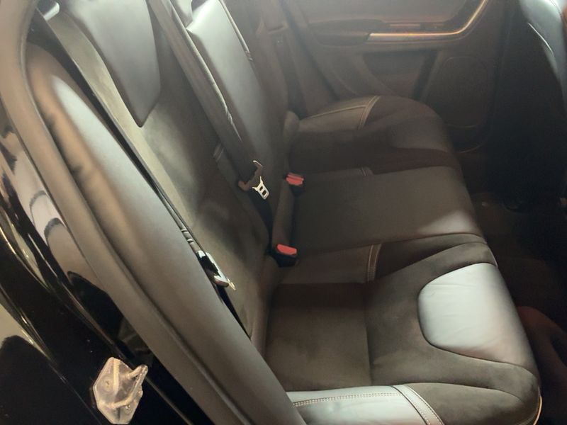 Volvo V60 2.0 D5 Momentum 2015 – снимка 20