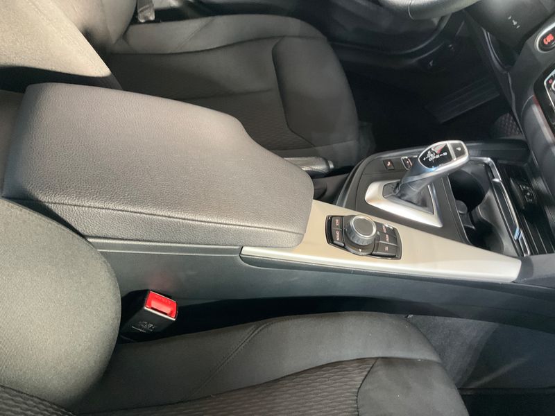 BMW 3er 320d xDrive Advantage 2016 – снимка 23