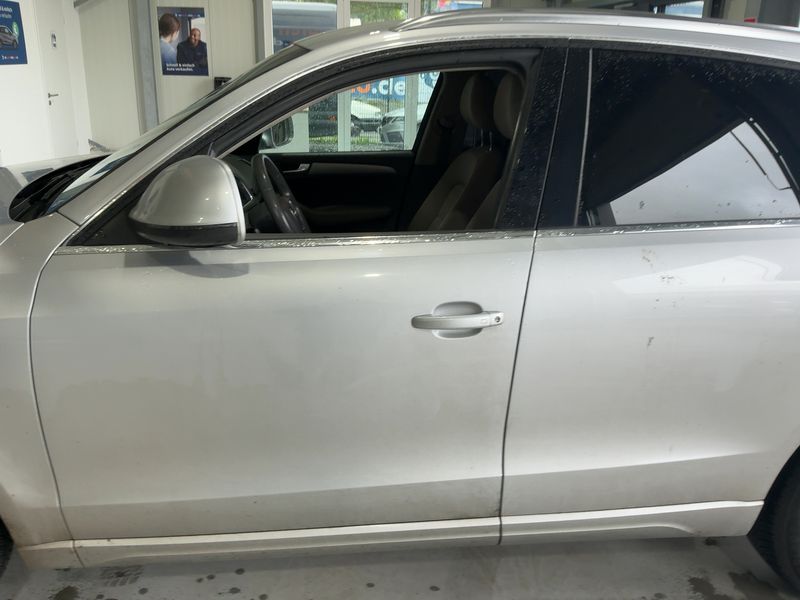 Audi Q5 2.0 TFSI quattro 2010 – снимка 4