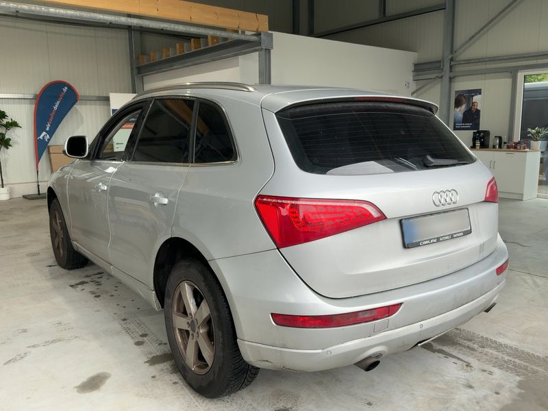Audi Q5 2.0 TFSI quattro 2010 – снимка 6