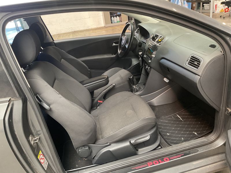 Volkswagen Polo 1.2 Comfortline 2010 – снимка 3