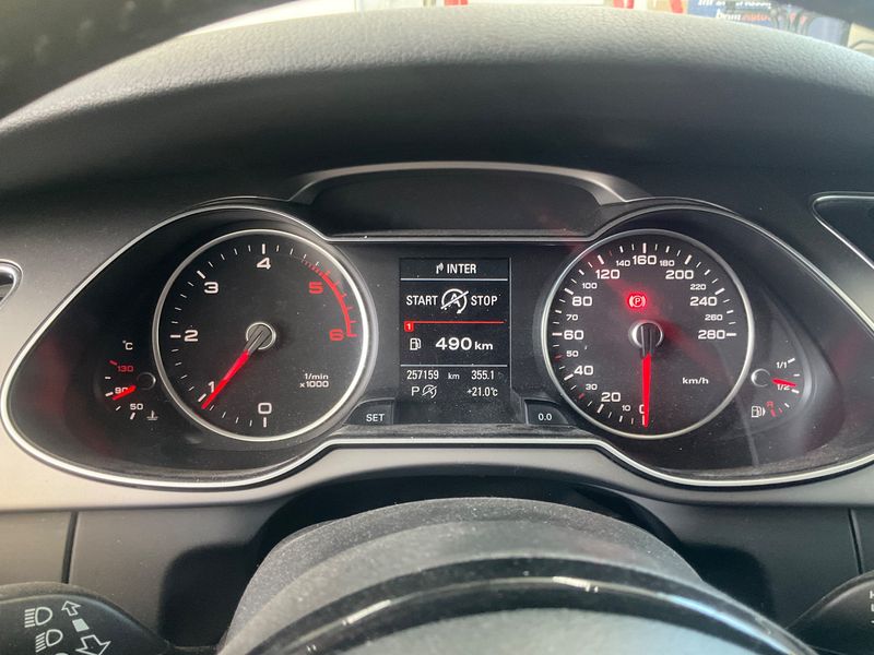Audi A4 2.0 TDI Ambition 2013 – снимка 18