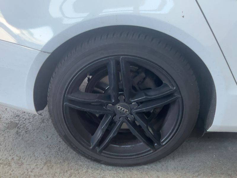 Audi A4 2.0 TDI Ambition 2013 – снимка 9