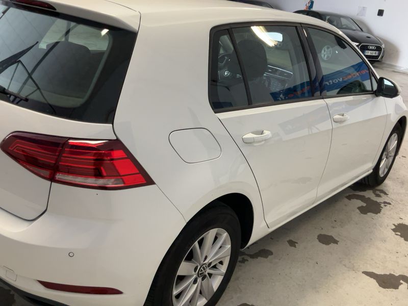 Volkswagen Golf VII 1.6 TDI Business BlueMotion Tech 2019 – снимка 8
