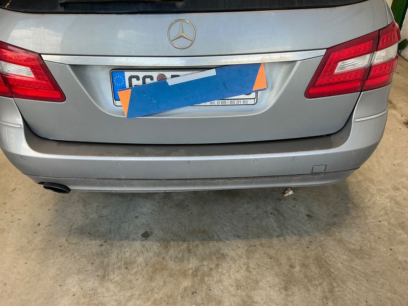 Mercedes-Benz E-Klasse E 200 CGI T BlueEfficiency Elegance 2011 – снимка 27