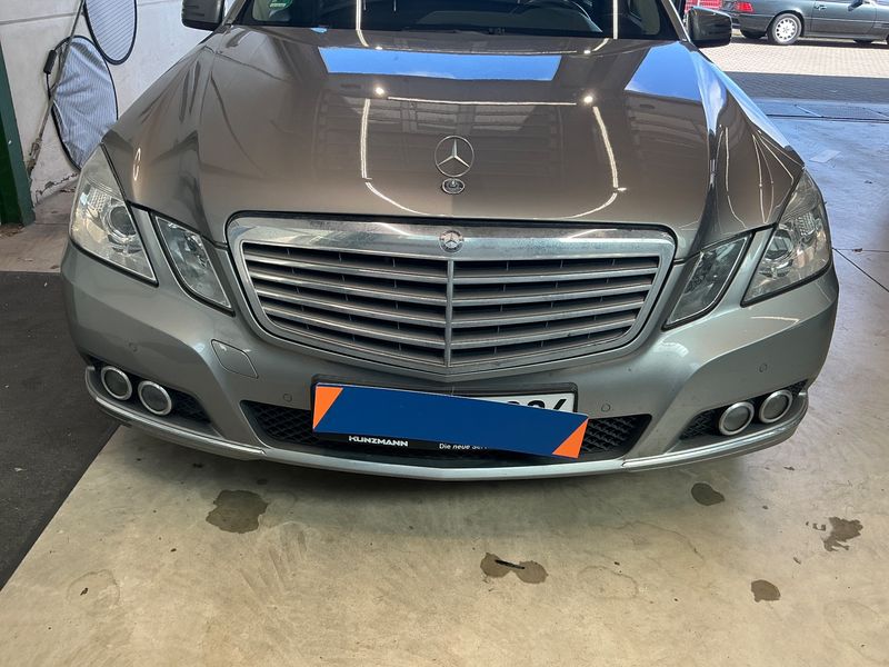 Mercedes-Benz E-Klasse E 200 CGI T BlueEfficiency Elegance 2011 – снимка 32