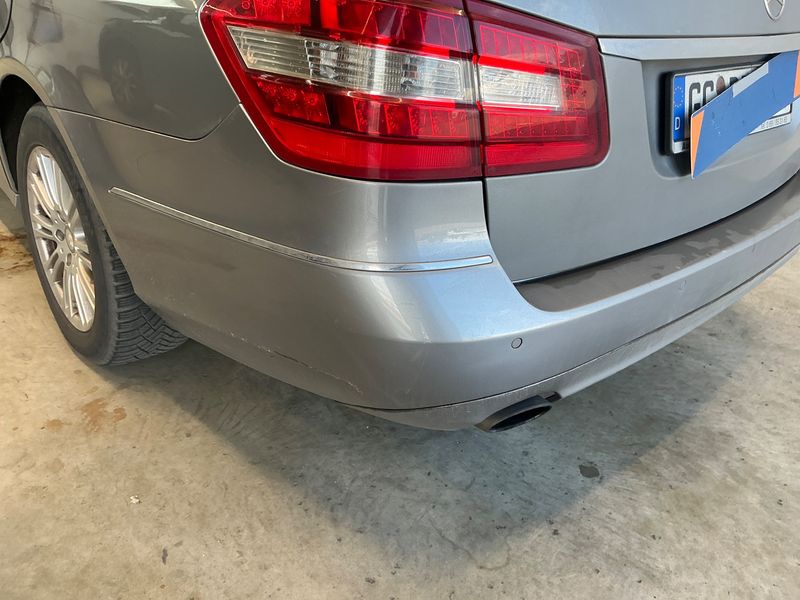 Mercedes-Benz E-Klasse E 200 CGI T BlueEfficiency Elegance 2011 – снимка 26