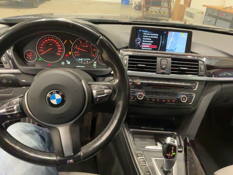 BMW 3er 320d EfficientDynamics Edition 2013 – снимка 18