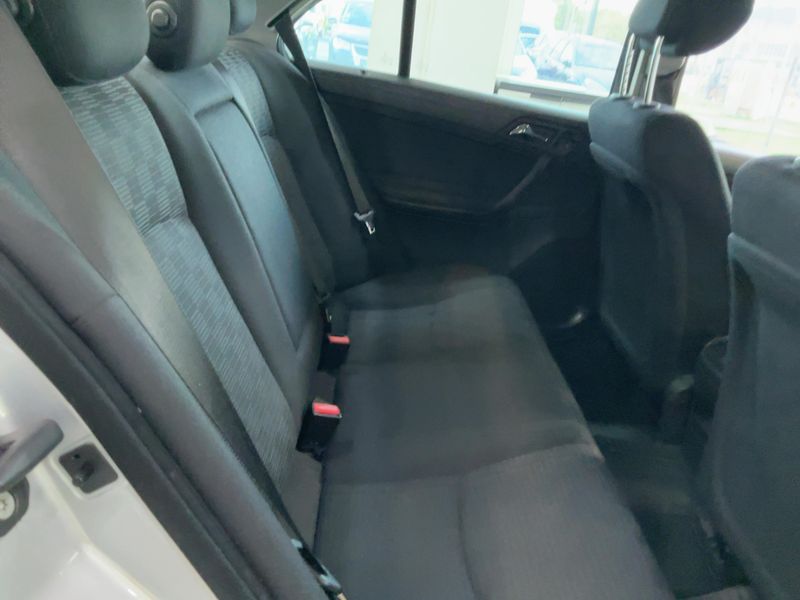 Mercedes-Benz C-Klasse C 220 CDI Classic 2006 – снимка 19