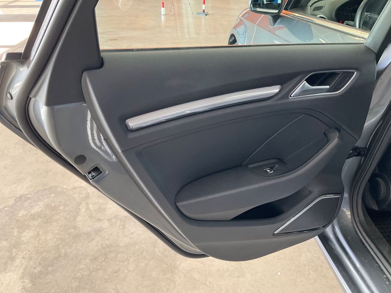 Audi A3 Sportback 35 TFSI Design 2018 – снимка 29