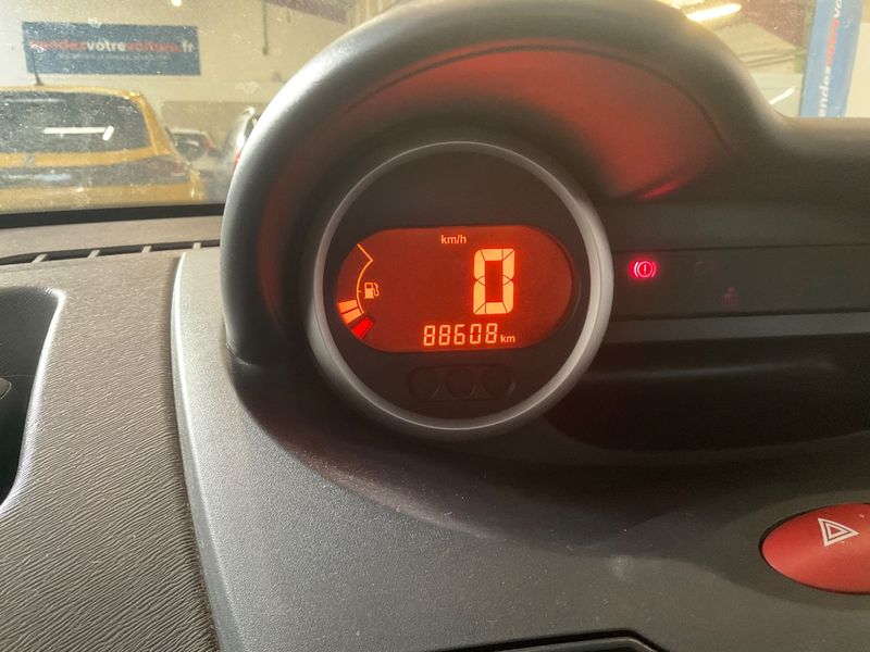 Renault Twingo 1.2 Authentique 2010 – снимка 4