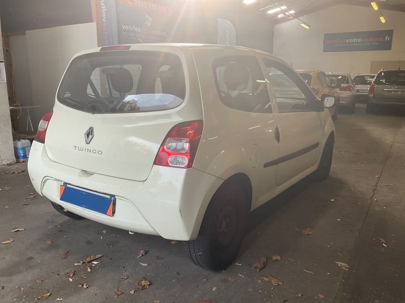 Renault Twingo 1.2 Authentique 2010 – снимка 2