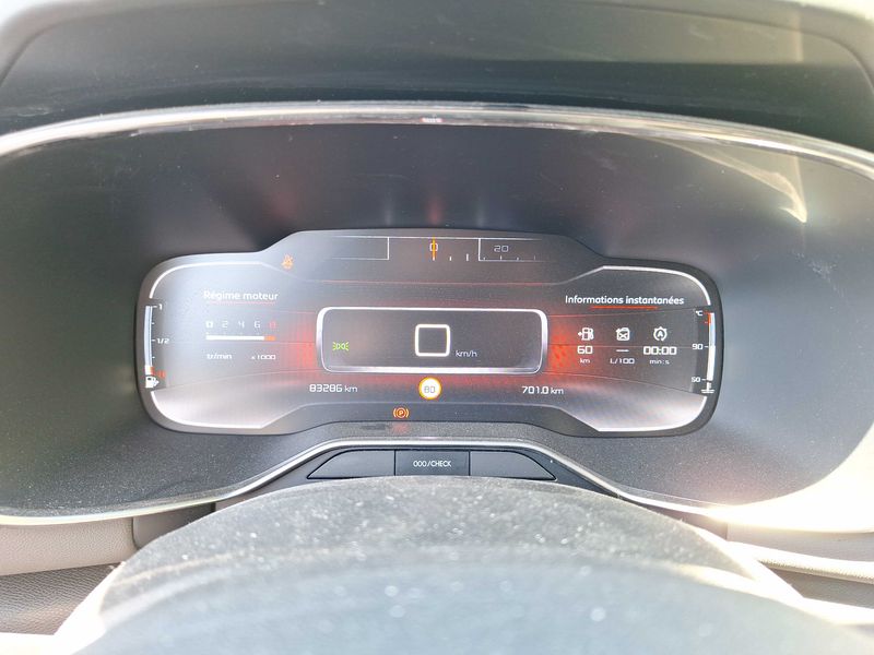 Citroen C5 Aircross 1.2 PureTech Feel 2019 – снимка 12