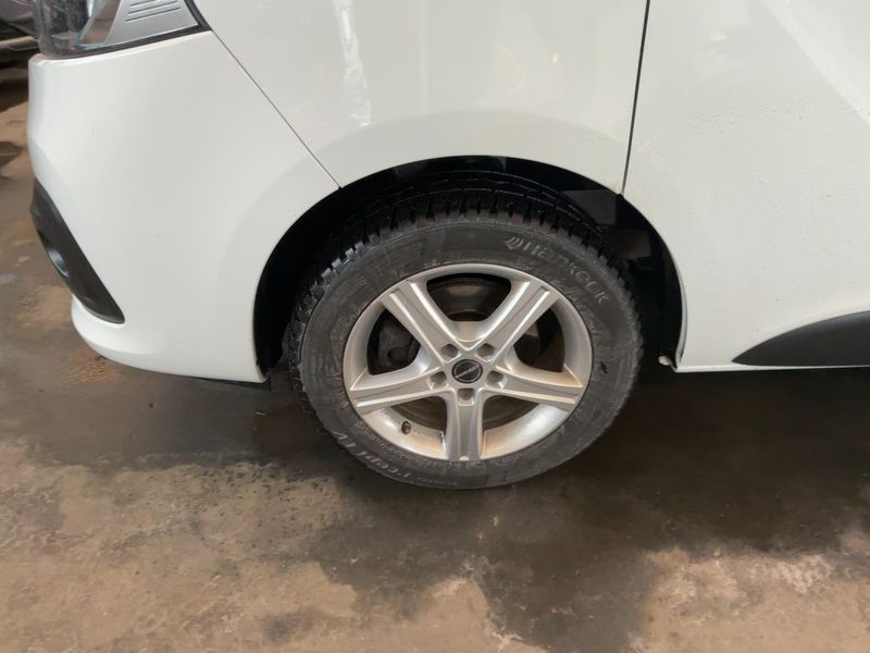 Nissan NV300 2.0 dCi L1H1 2,7t PREMIUM 2021 – снимка 3