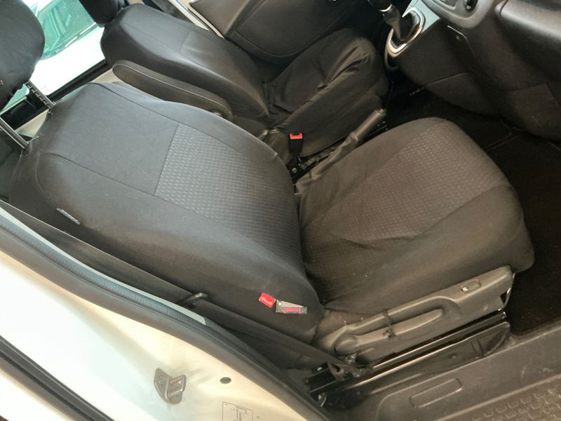 Nissan NV300 2.0 dCi L1H1 2,7t PREMIUM 2021 – снимка 25
