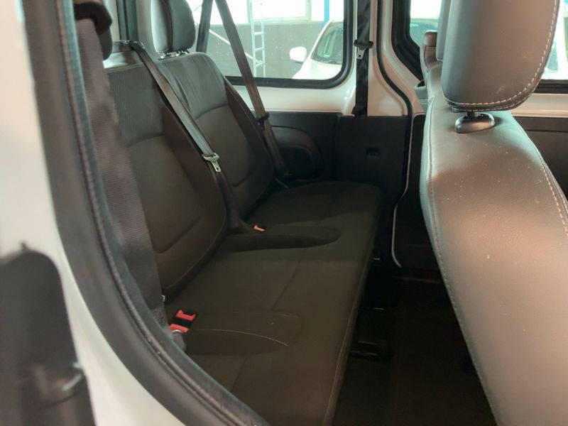 Nissan NV300 2.0 dCi L1H1 2,7t PREMIUM 2021 – снимка 20