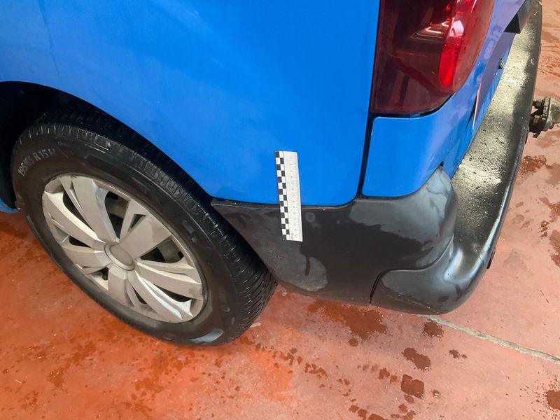 Peugeot Partner 1.6 Blue-HDi L1 Premium Pack 2017 – снимка 48