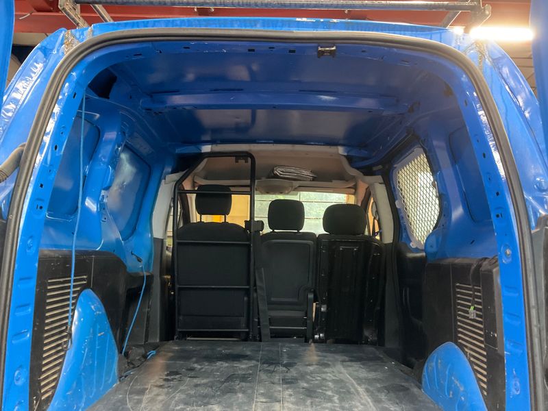 Peugeot Partner 1.6 Blue-HDi L1 Premium Pack 2017 – снимка 36