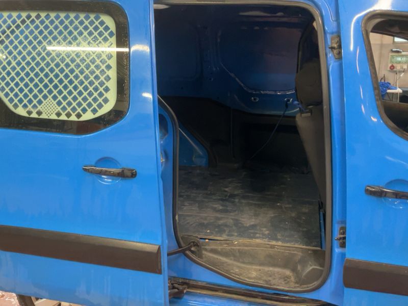 Peugeot Partner 1.6 Blue-HDi L1 Premium Pack 2017 – снимка 19