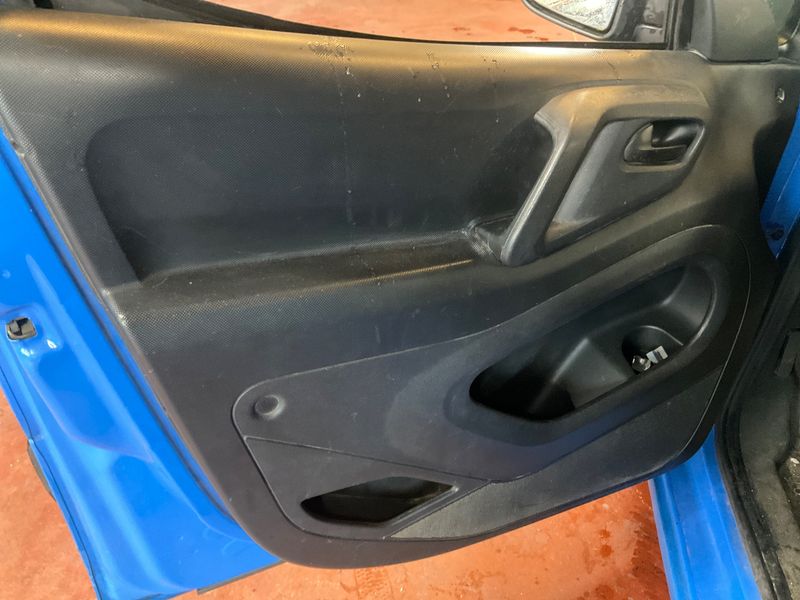 Peugeot Partner 1.6 Blue-HDi L1 Premium Pack 2017 – снимка 29
