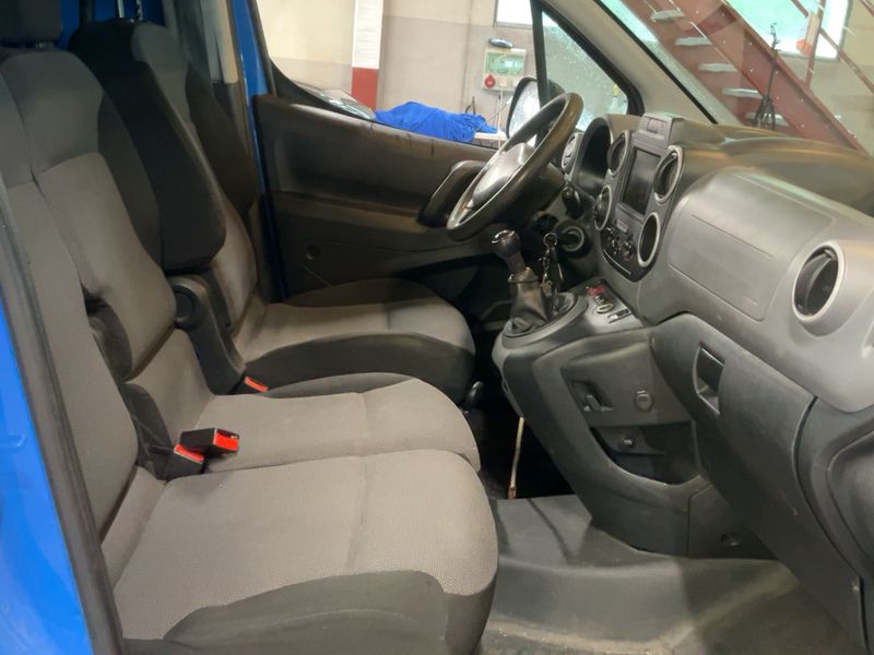 Peugeot Partner 1.6 Blue-HDi L1 Premium Pack 2017 – снимка 16
