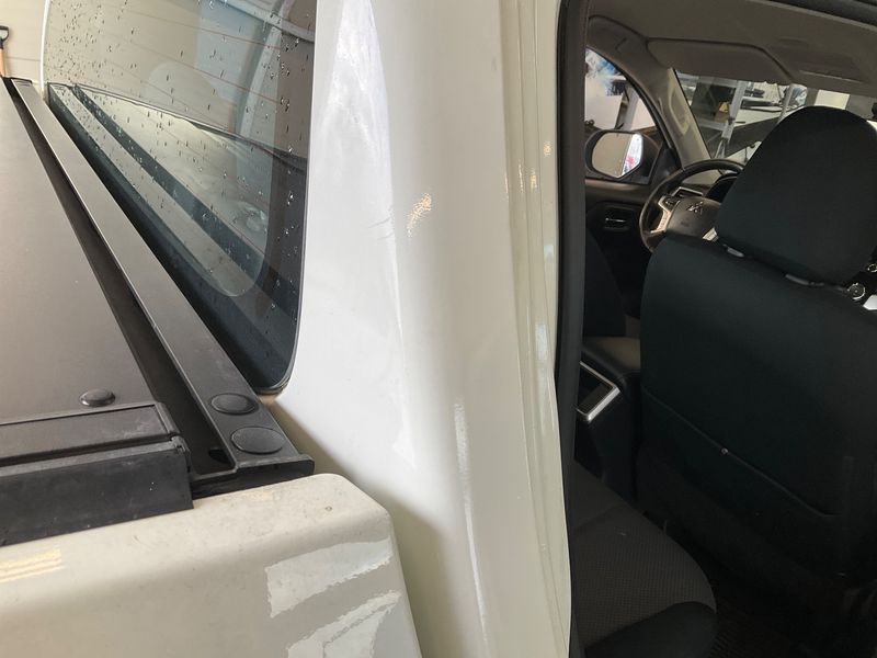 Mitsubishi L 200 2.2 DI-D Doppelkabine 4WD 2021 – снимка 22