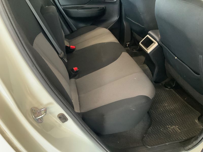 Mitsubishi L 200 2.2 DI-D Doppelkabine 4WD 2021 – снимка 32