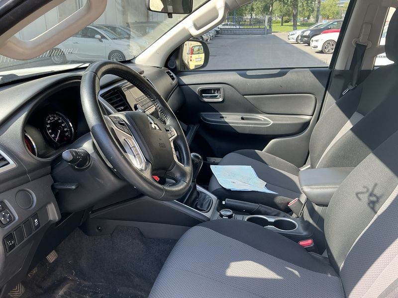 Mitsubishi L 200 2.2 DI-D Doppelkabine 4WD 2021 – снимка 16