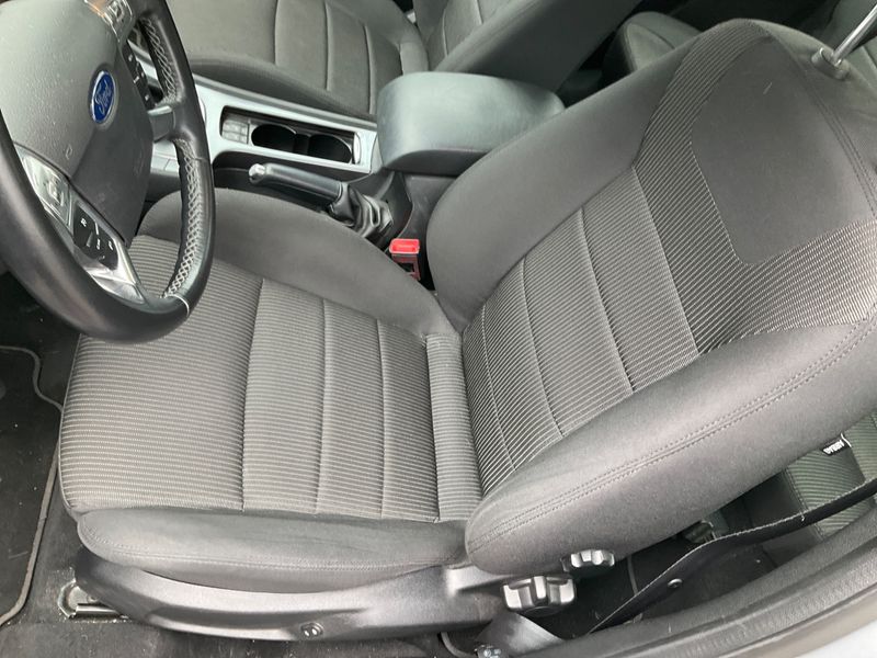 Ford Mondeo 2.0 EcoBoost Trend 2013 – снимка 35