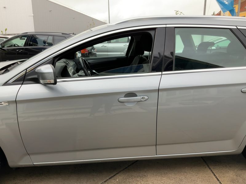 Ford Mondeo 2.0 EcoBoost Trend 2013 – снимка 4