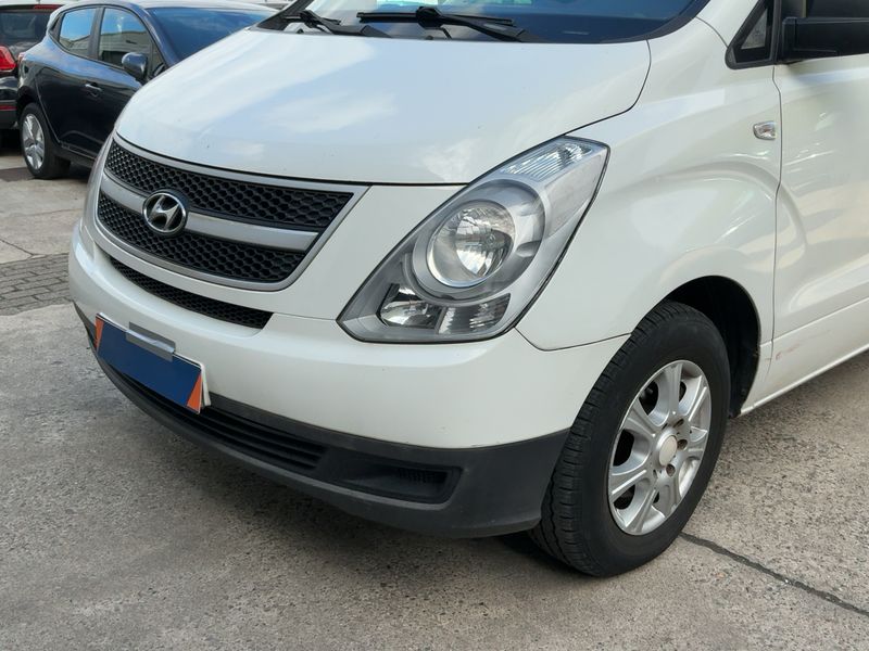 Hyundai H1 2.5 CRDi Travel Classic 2012 – снимка 2
