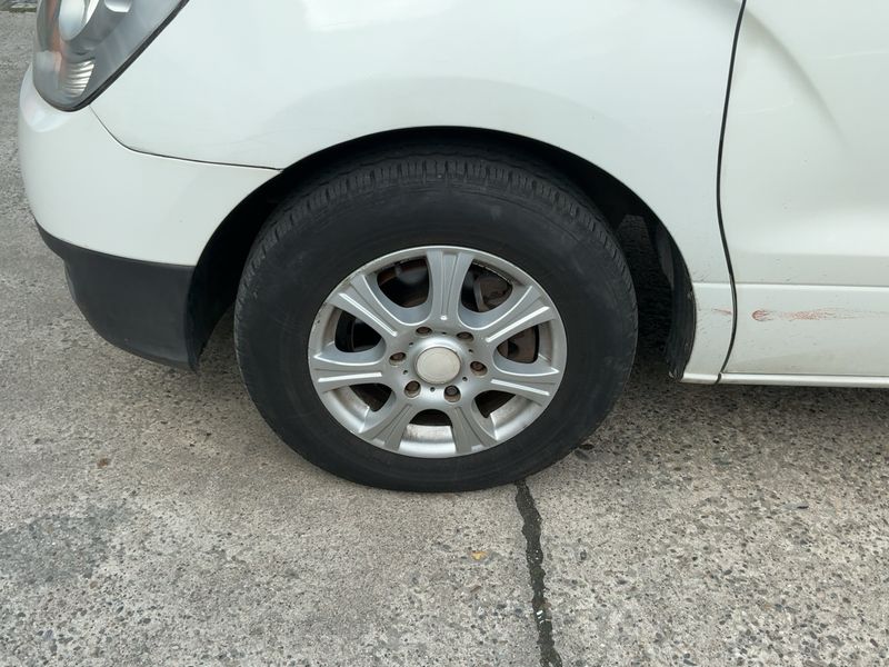 Hyundai H1 2.5 CRDi Travel Classic 2012 – снимка 3
