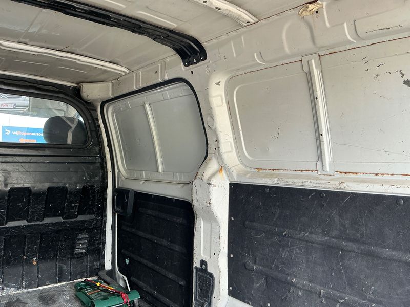 Hyundai H1 2.5 CRDi Travel Classic 2012 – снимка 34