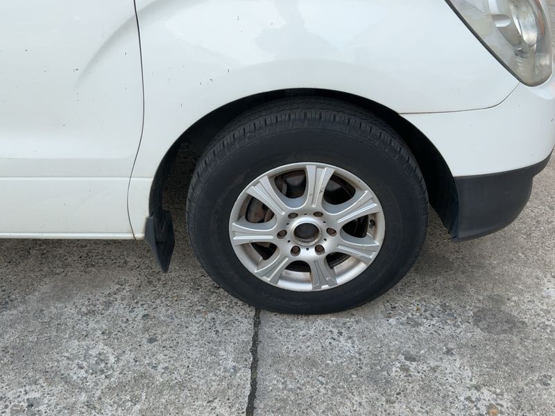 Hyundai H1 2.5 CRDi Travel Classic 2012 – снимка 11