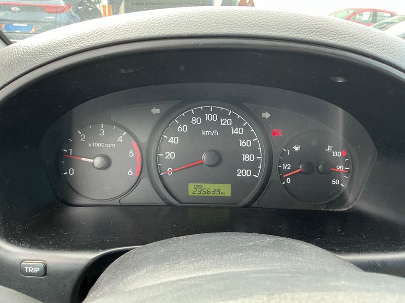 Hyundai H1 2.5 CRDi Travel Classic 2012 – снимка 18