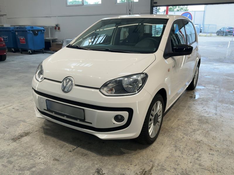 Volkswagen up! 1.0 Cup up! 2015 – снимка 1