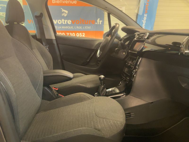 Citroen C3 1.2 PureTech Feel 2017 – снимка 16