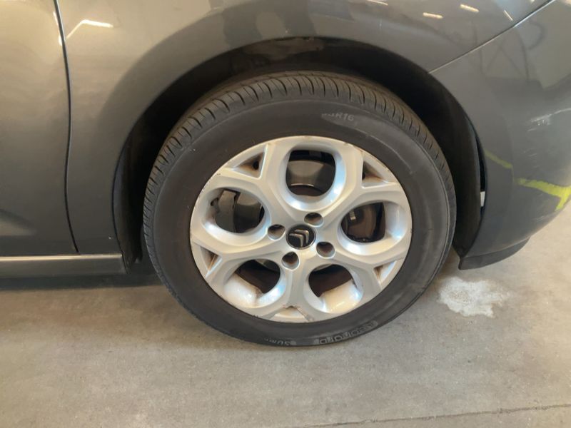 Citroen C3 1.2 PureTech Feel 2017 – снимка 11