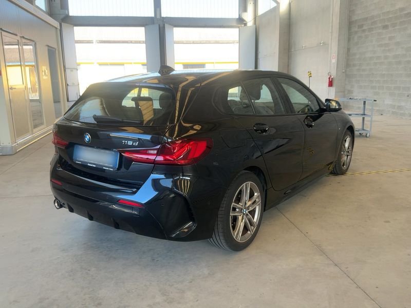 BMW 1er 116d M Sport 2021 – снимка на щета 8