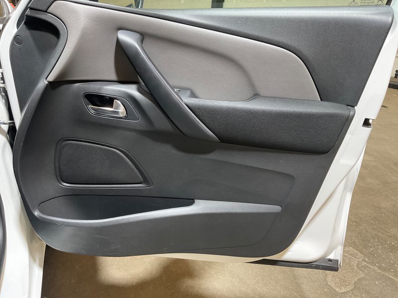 Citroen C4 Grand Spacetourer 1.5 Blue-HDi Business Class 2018 – снимка 33