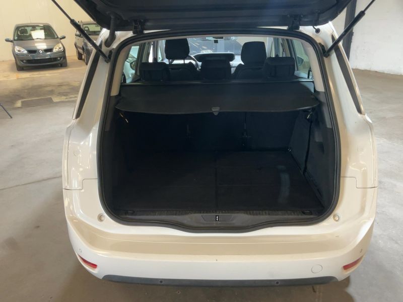 Citroen C4 Grand Spacetourer 1.5 Blue-HDi Business Class 2018 – снимка 15