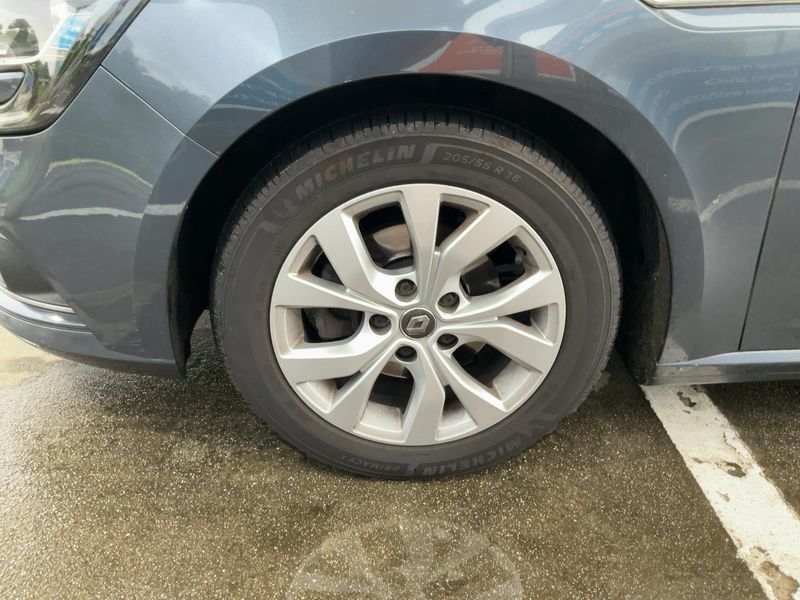 Renault Megane 1.5 BLUE dCi Limited 2019 – снимка 3