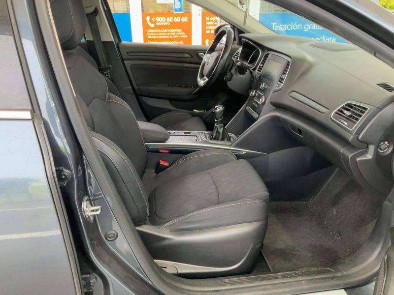 Renault Megane 1.5 BLUE dCi Limited 2019 – снимка 16