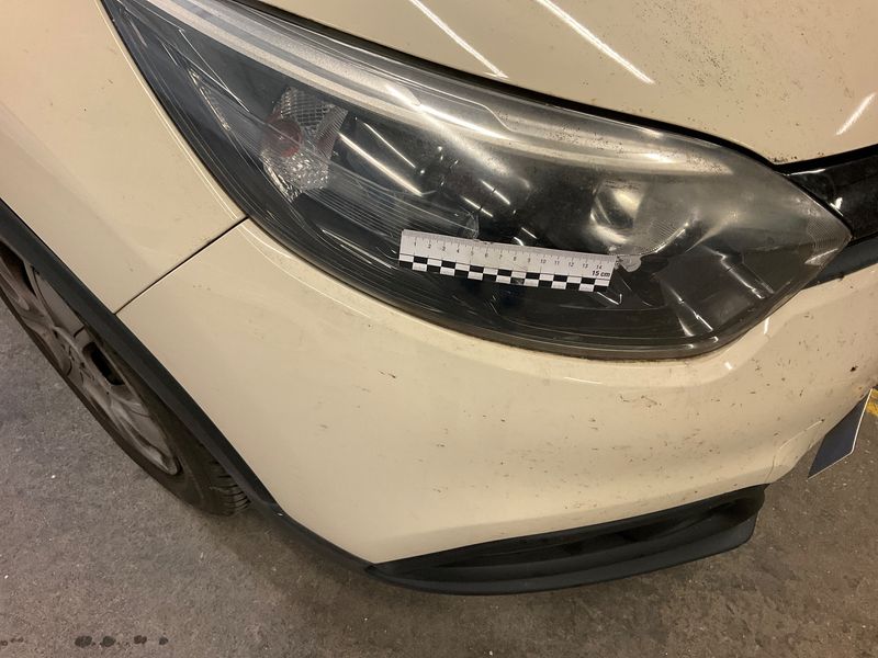 Renault Captur 1.5 dCi Energy Life 2015 – снимка 39