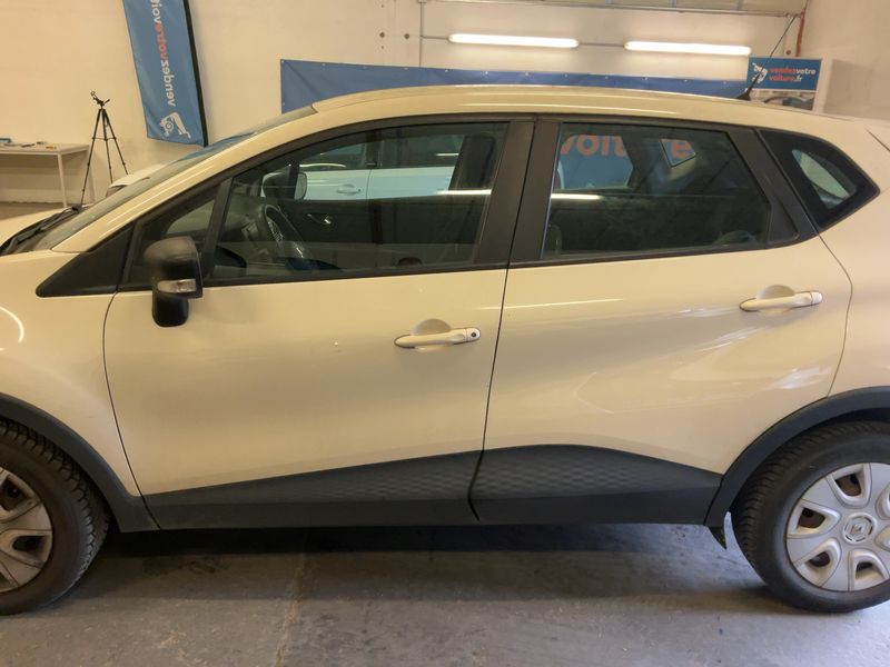 Renault Captur 1.5 dCi Energy Life 2015 – снимка 4