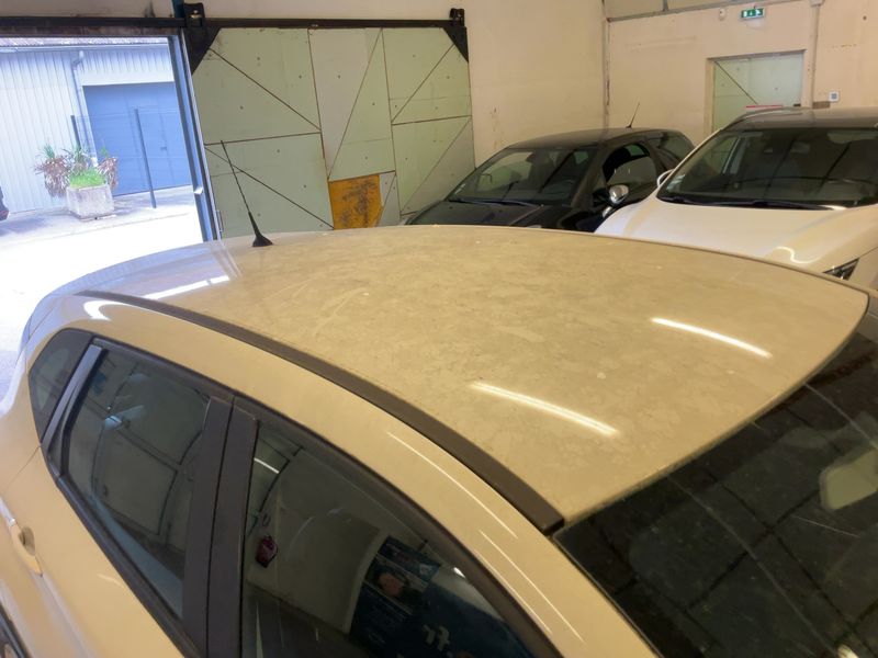 Renault Captur 1.5 dCi Energy Life 2015 – снимка 13